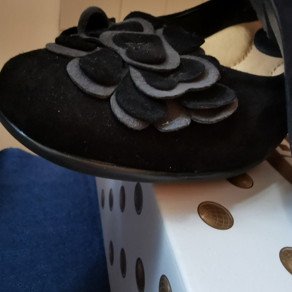 💥DEALS💥 2 PAIR $270 value - Picture 7 of 11